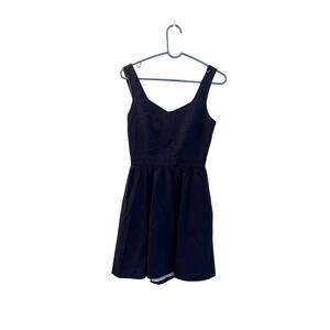 Lauren James Seersucker Blue Sundress Women’s Size Medium Fit & Flare Classic